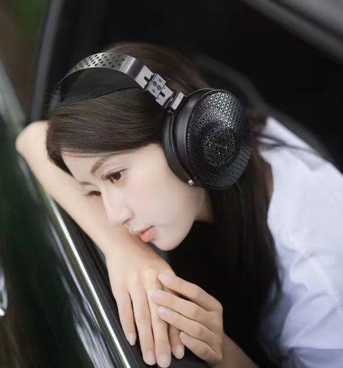 Moondrop Horizon 50mm Dynamic Driver Over-ear Headphone